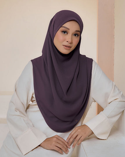 GRACEFULLY-SO PLAIN in SMOKY RAISIN