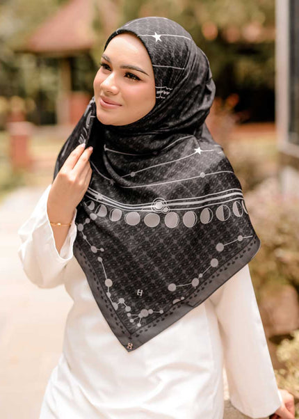 PS-CONSTELLATION MATTE SATIN in BLACK
