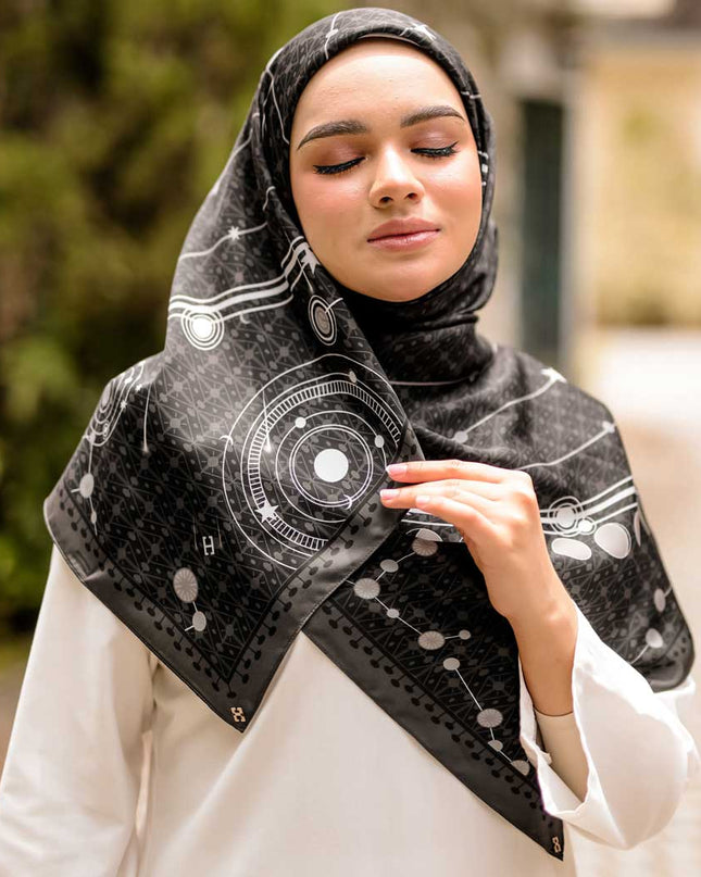 PS-CONSTELLATION MATTE SATIN in BLACK