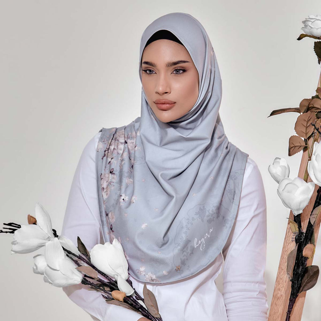 SO-DAISY RUSTIC ROSETTE in ICE GRAY