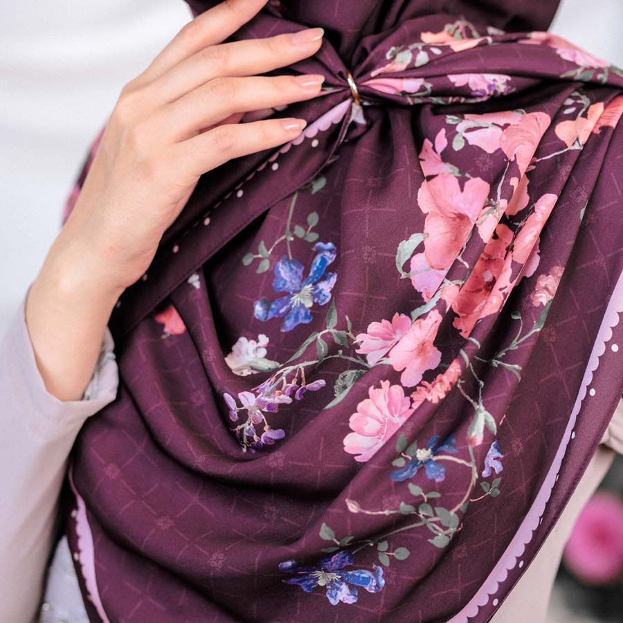 PS-HAYDEN MATTE SATIN in DARK BURGUNDY