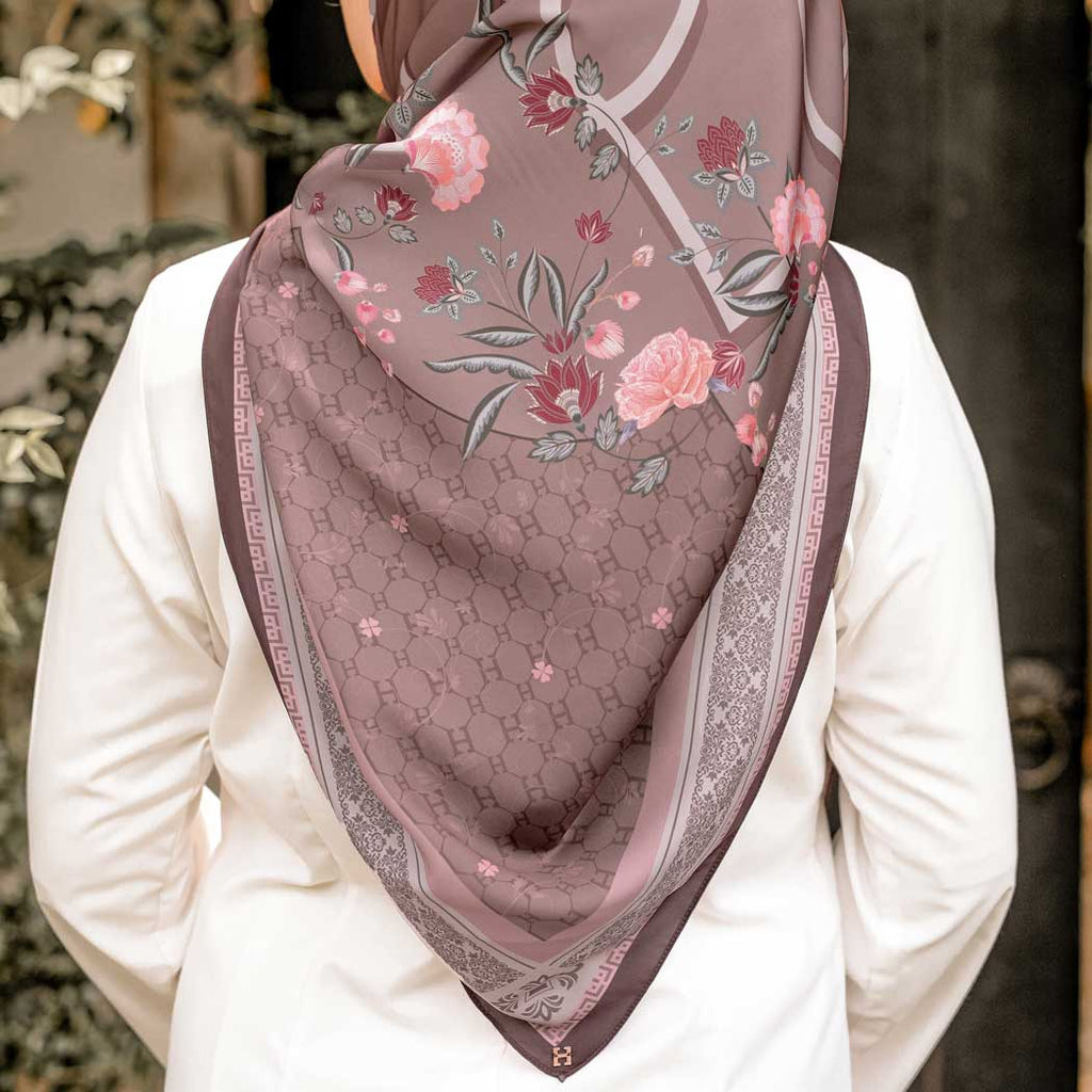 PS-HAGIA MATTE SATIN in SAHARA