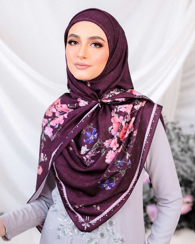 PS-HAYDEN MATTE SATIN in DARK BURGUNDY