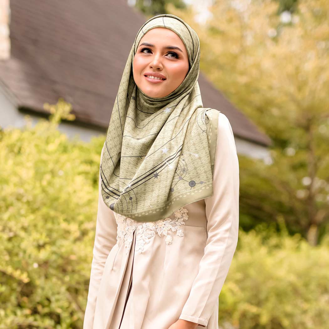 PS-CONSTELLATION MATTE SATIN in BISCOTTI