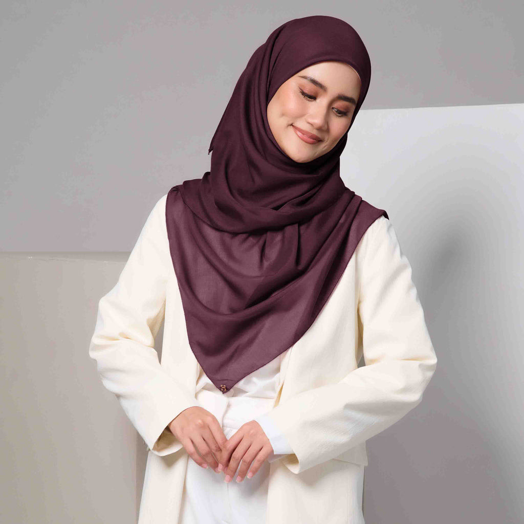 PS-HONEY HONEY in GARNET