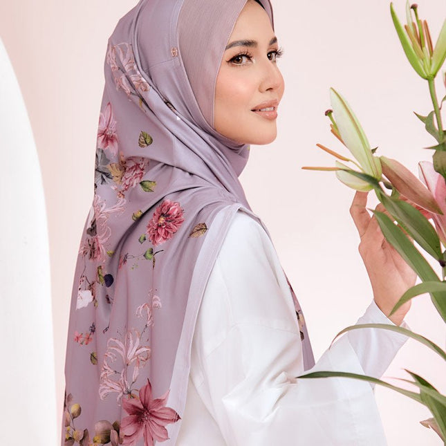 SO-AMORA LUSH in ASH