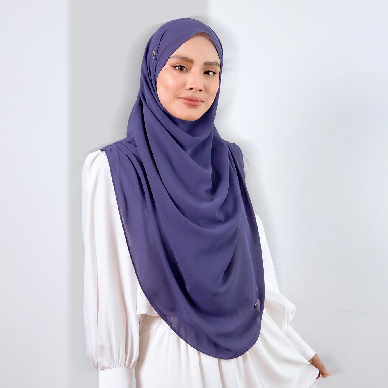 CUTELY-SO in VIOLET BLUE