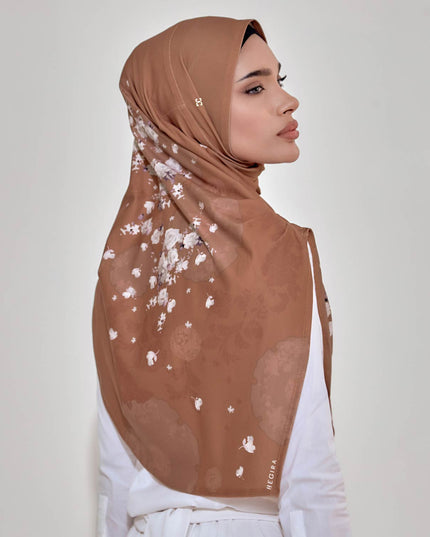 SO-DAISY RUSTIC ROSETTE in MARIGOLD