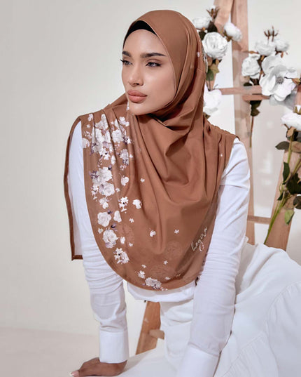 SO-DAISY RUSTIC ROSETTE in MARIGOLD