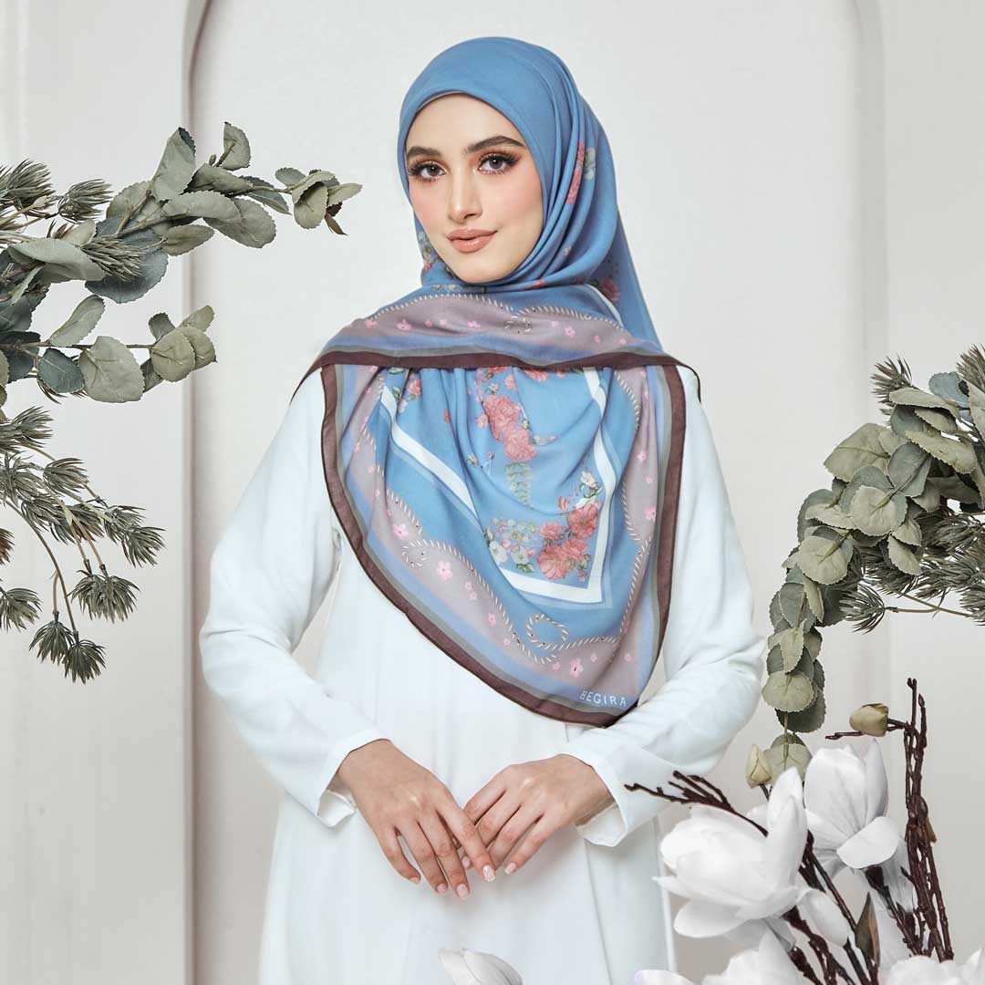 PS-COTTAGE ROSE VOILE in CERULEAN