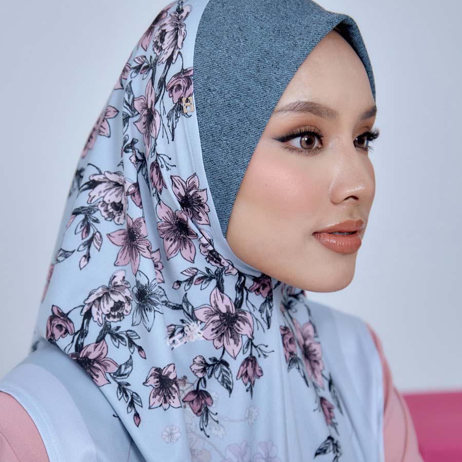 SO-BASIC SAVANNAH in SKY BLUE