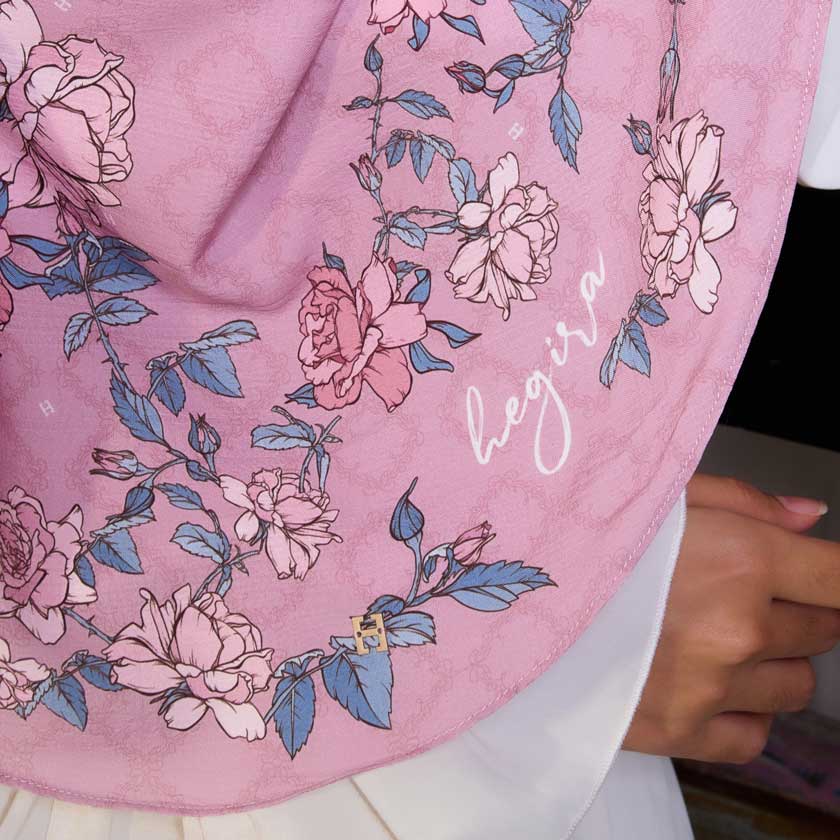 KEENLY-SO ROSES in PERSIAN PINK