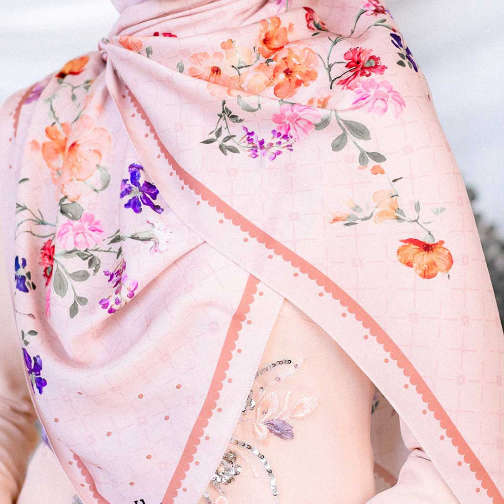 PS-HAYDEN MATTE SATIN in PEACH