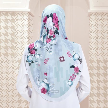 SO-BASIC TINSLEY in AIRY BLUE