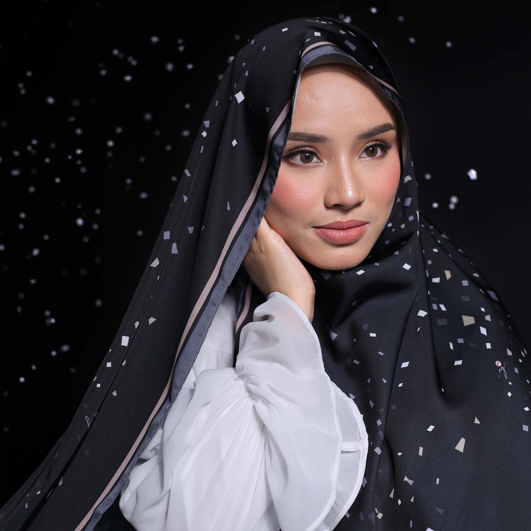 PS-CONFETTI in BLACK