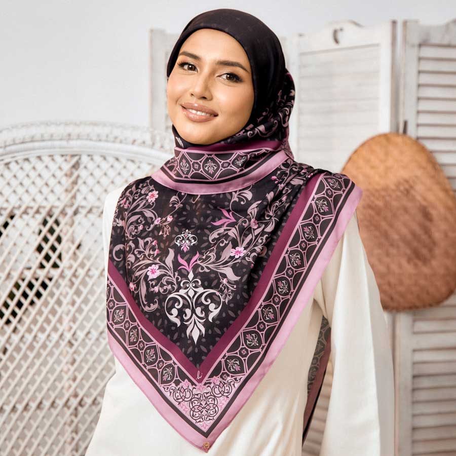 PS-HAIFA MATTE SATIN in BLACK