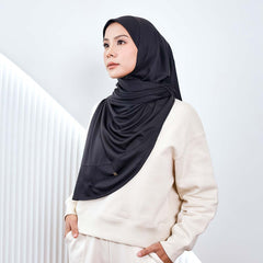 SO-ELLEY OTG in BLACK
