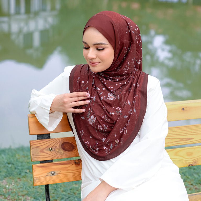 SO-AMORA TEENY FLOWERS in BRUNETTE