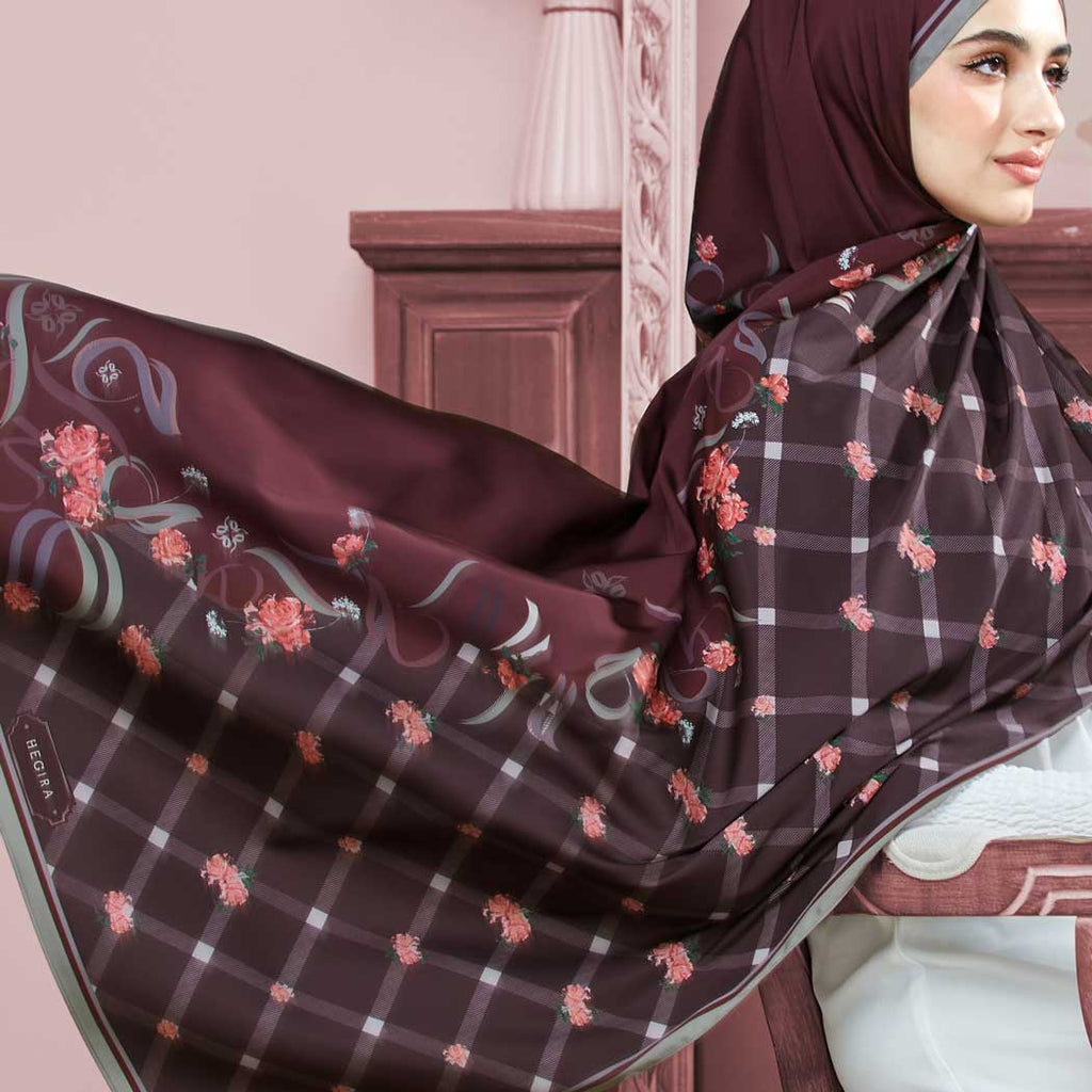 PS-ZENDEYA in BURGUNDY