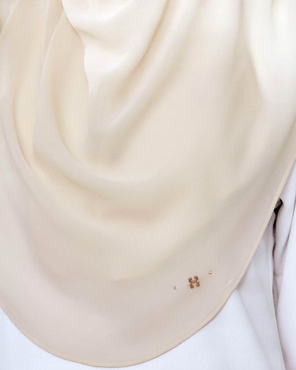 CUTELY-SO in BUTTERMILK