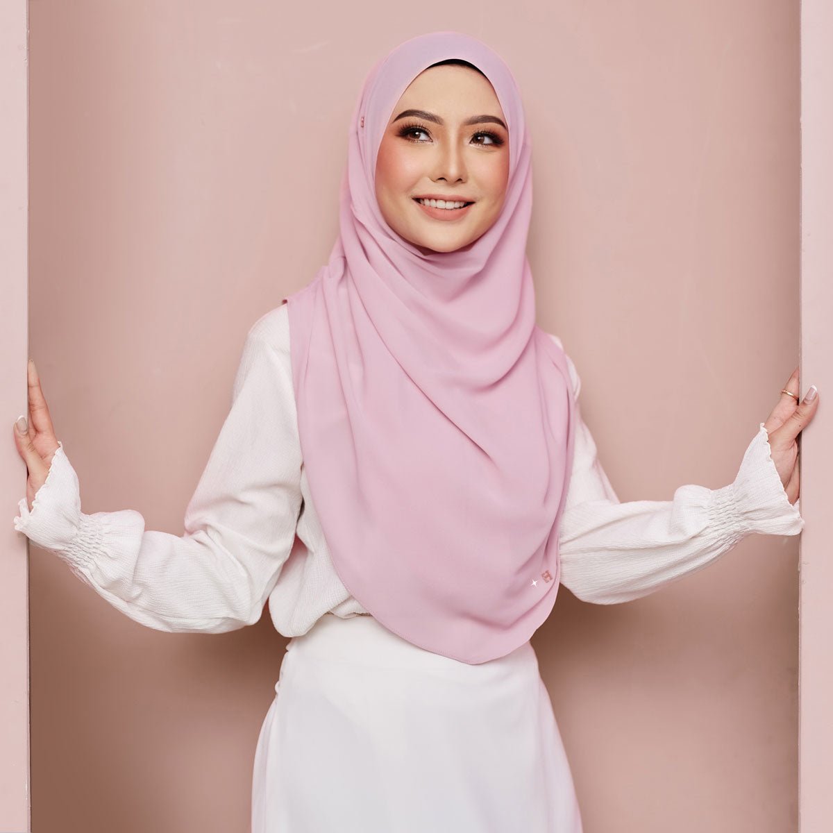 CUTELY-SO in CLOUD PINK