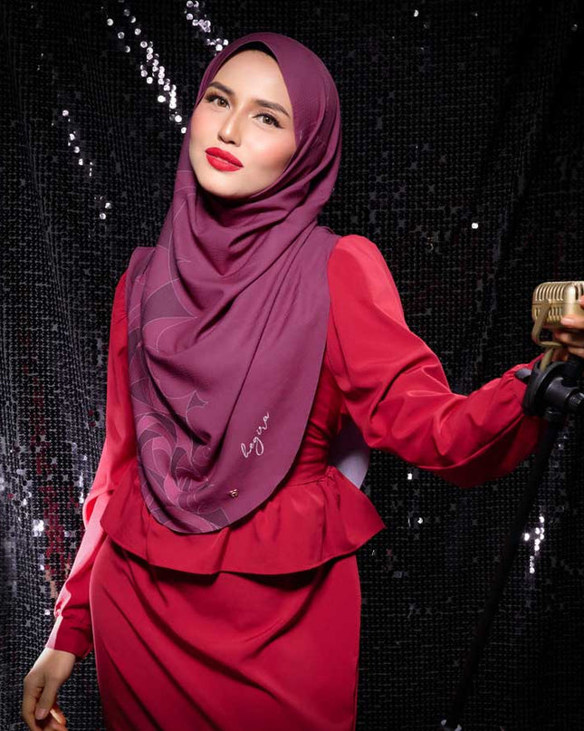 KEENLY-SO WEBBYPETALS in CRUSHED VELVET