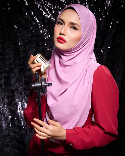 KEENLY-SO WEBBYPETALS in CASHMERE ROSE