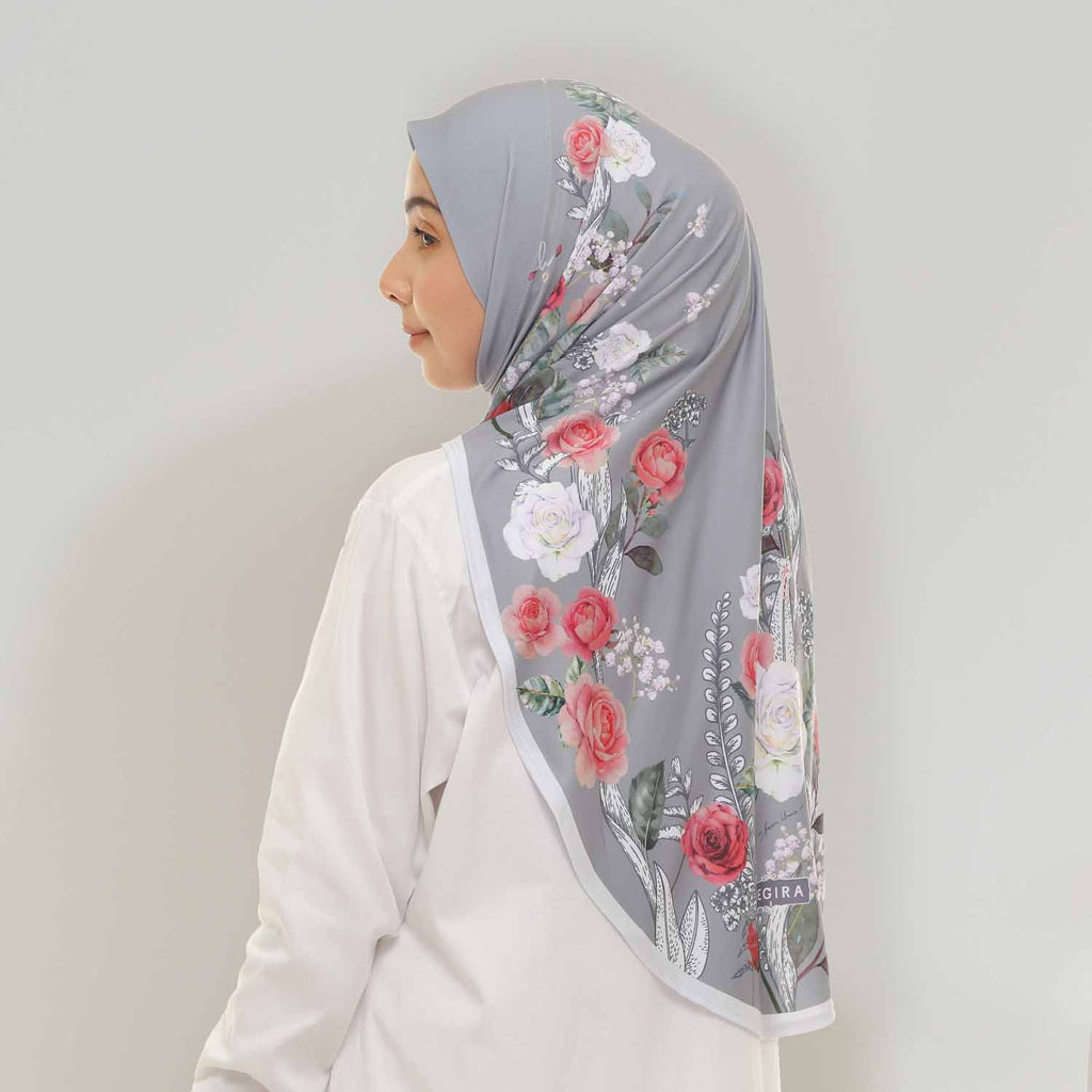 SO-LUCKY MARIE in GRAY