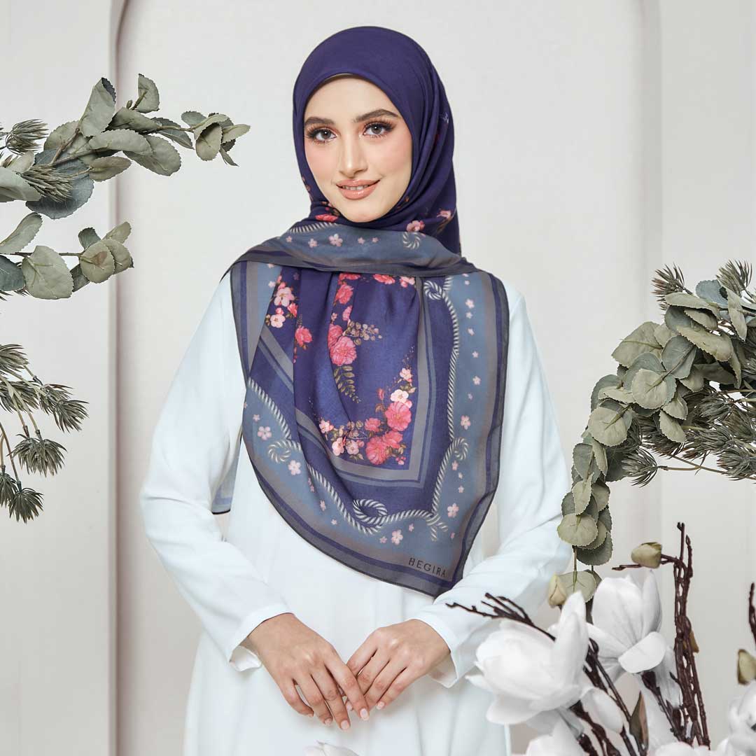 PS-COTTAGE ROSE VOILE in NAVY