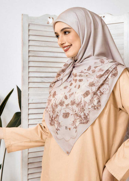 PS-HABEEBA MATTE SATIN in HAZEL