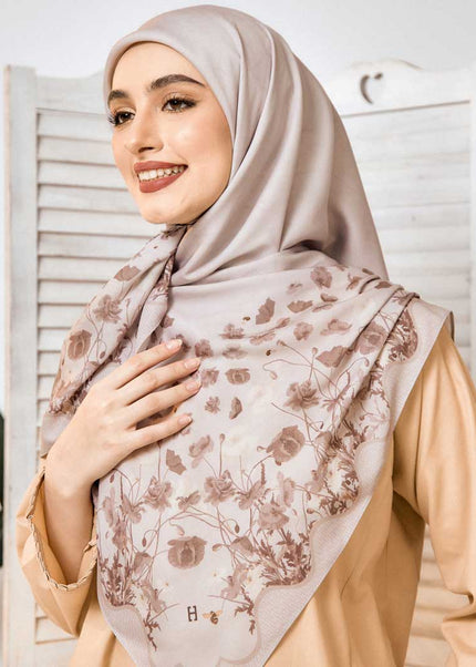 PS-HABEEBA MATTE SATIN in HAZEL