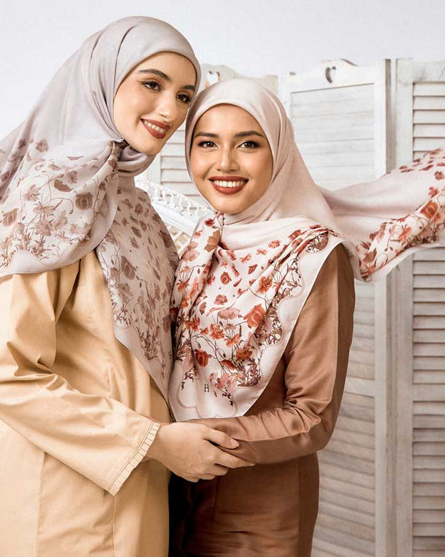 PS-HABEEBA MATTE SATIN in HAZEL