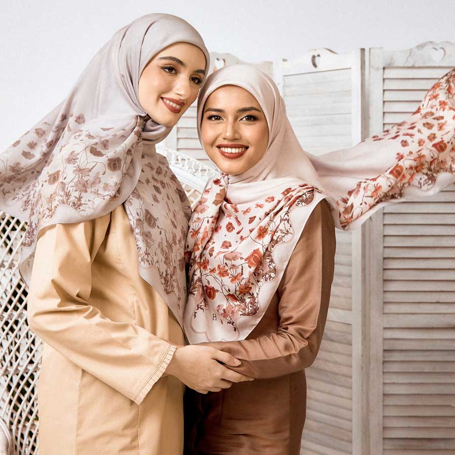 PS-HABEEBA MATTE SATIN in HAZEL