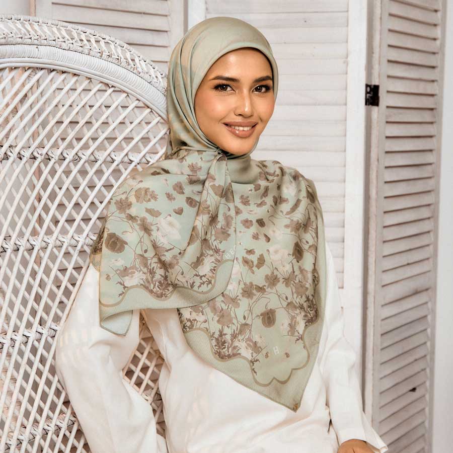 PS-HABEEBA MATTE SATIN in MILKY KIWI