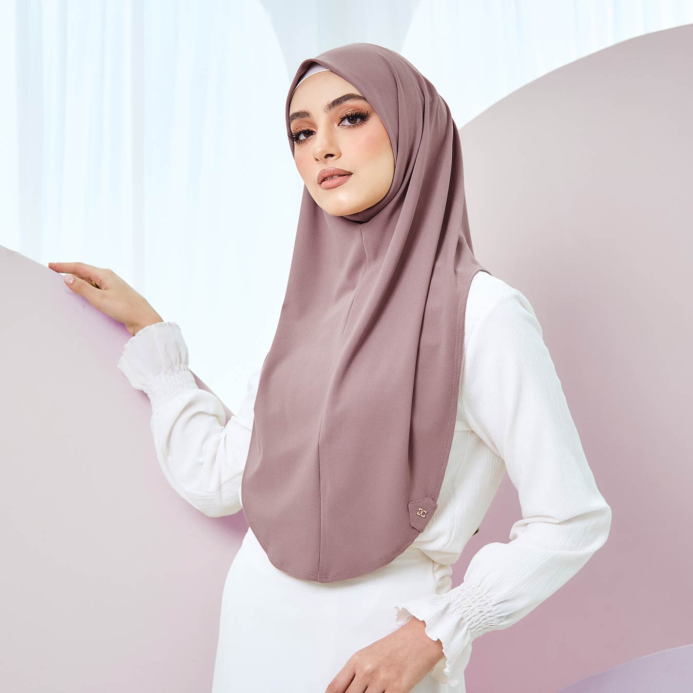 SO-LEA in MUSK ROSE