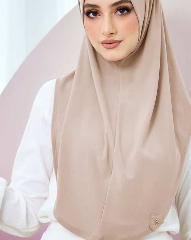 SO-LEA in PEACHY ASH