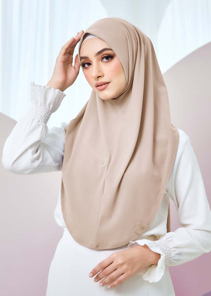 SO-LEA in PEACHY ASH