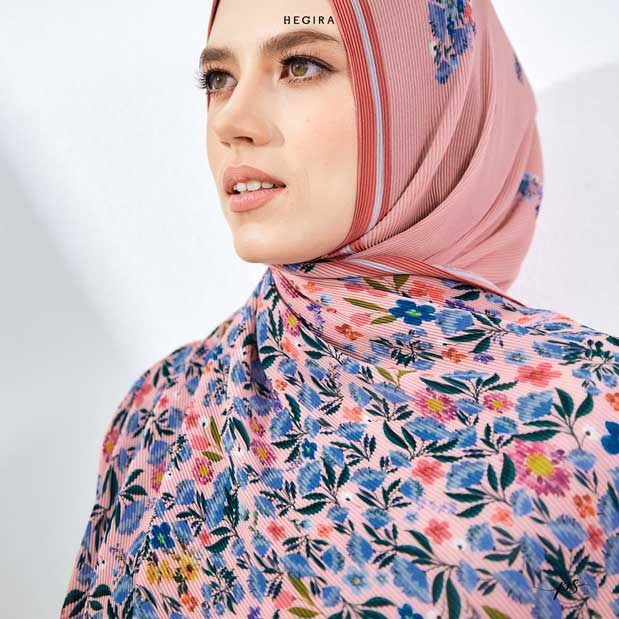 PS-FLY HIGH in PEACH FUZZ