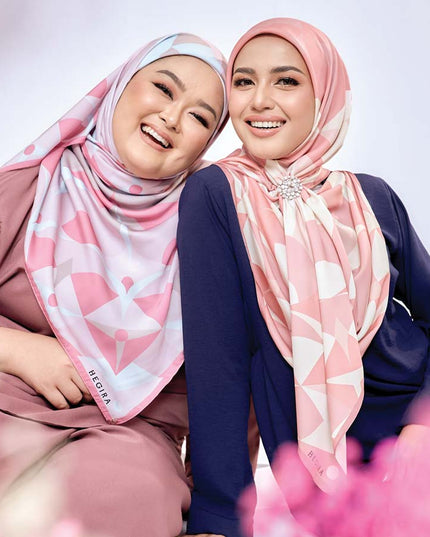 PS-HEIDEMARIE MATTE SATIN in PEACHY