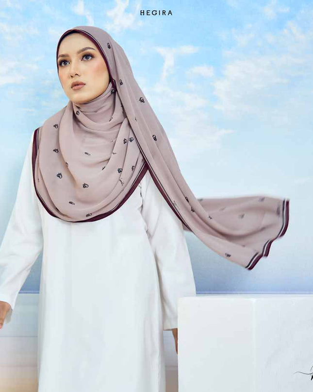 PS-JUST BELIEVE in SAND TAUPE