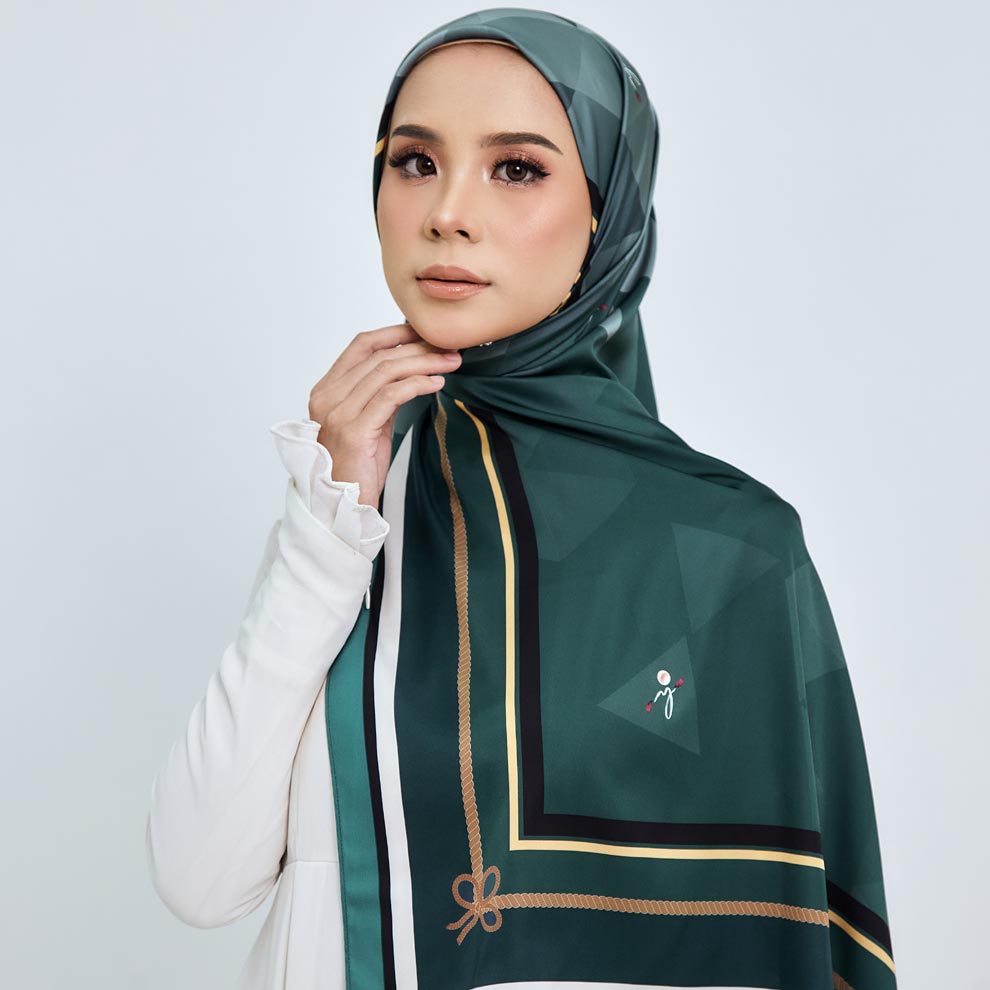 PS-DIAMONDRA in EMERALD