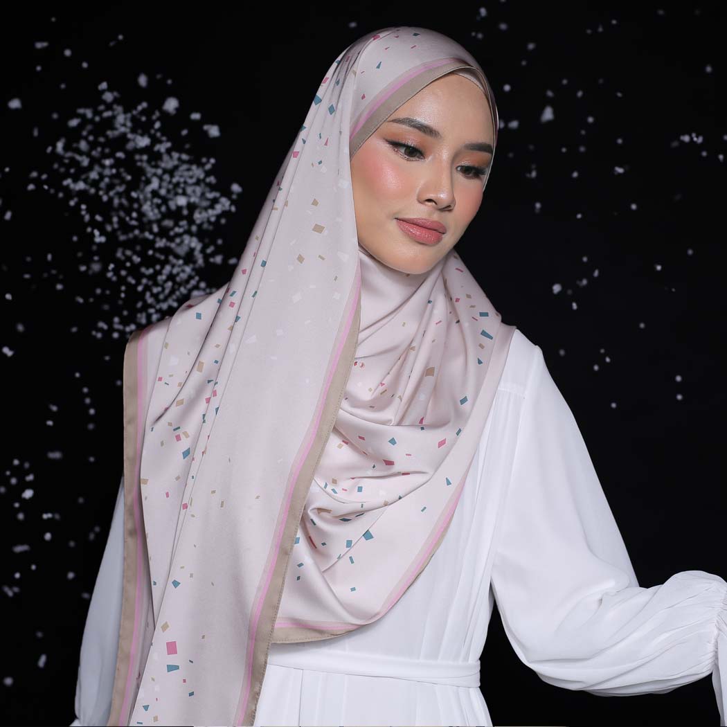 PS-CONFETTI in CREAM