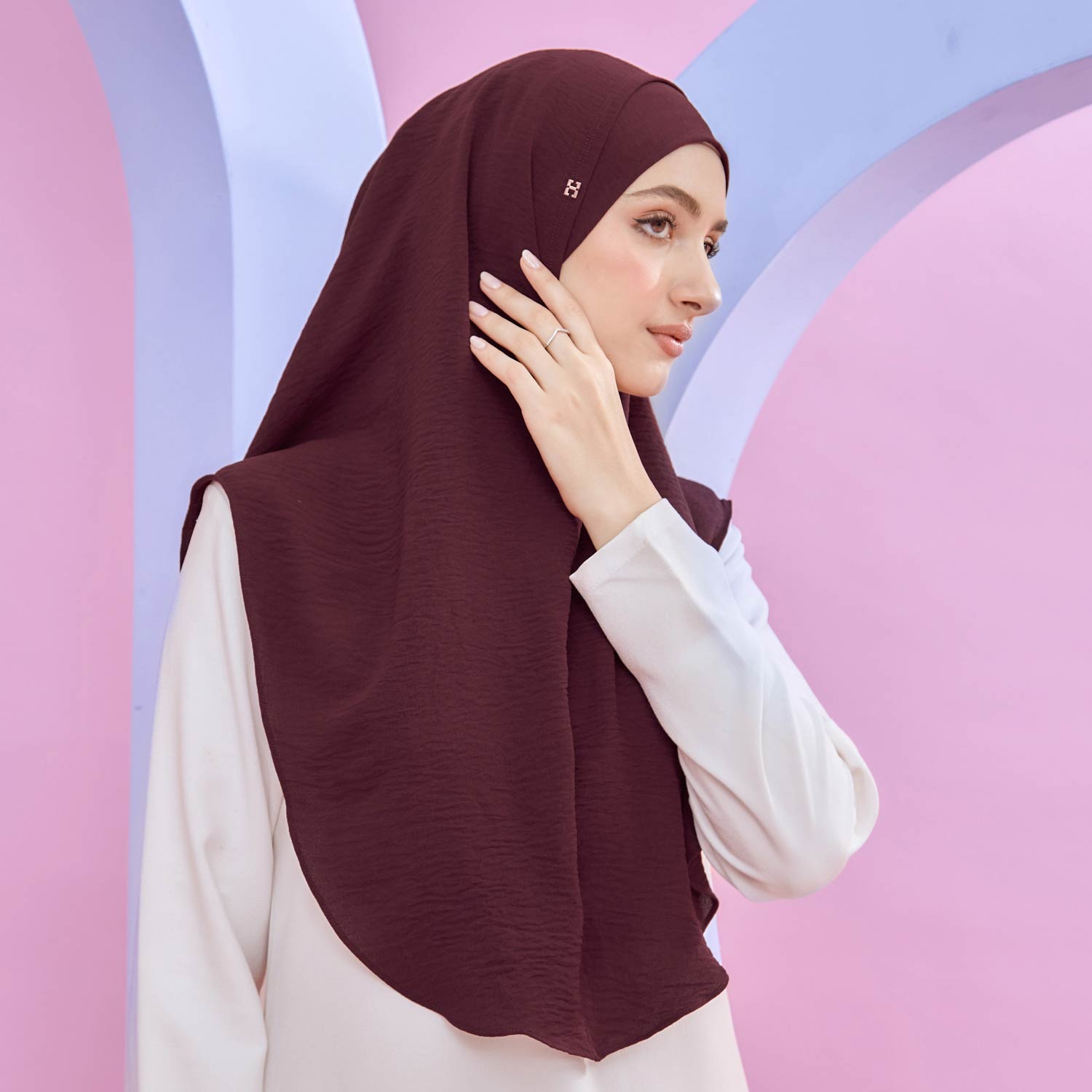 DANDILY-SO in BURGUNDY